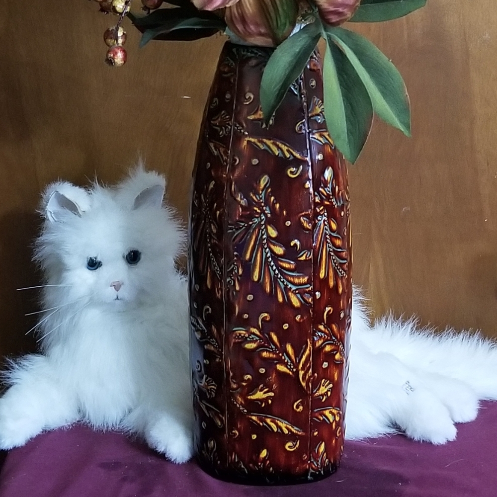 Gerson's leather looking metal case w flowers